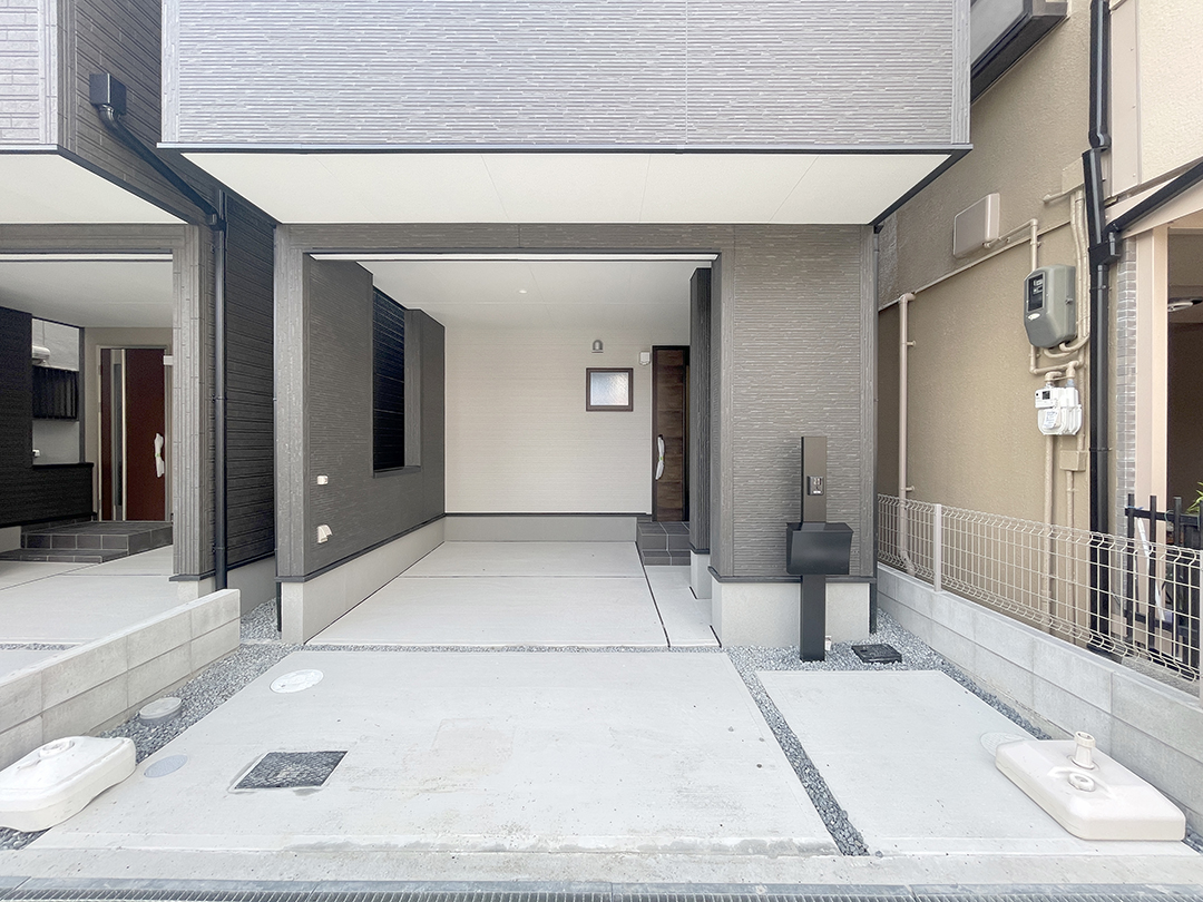 寝屋川市高柳4丁目　1号棟