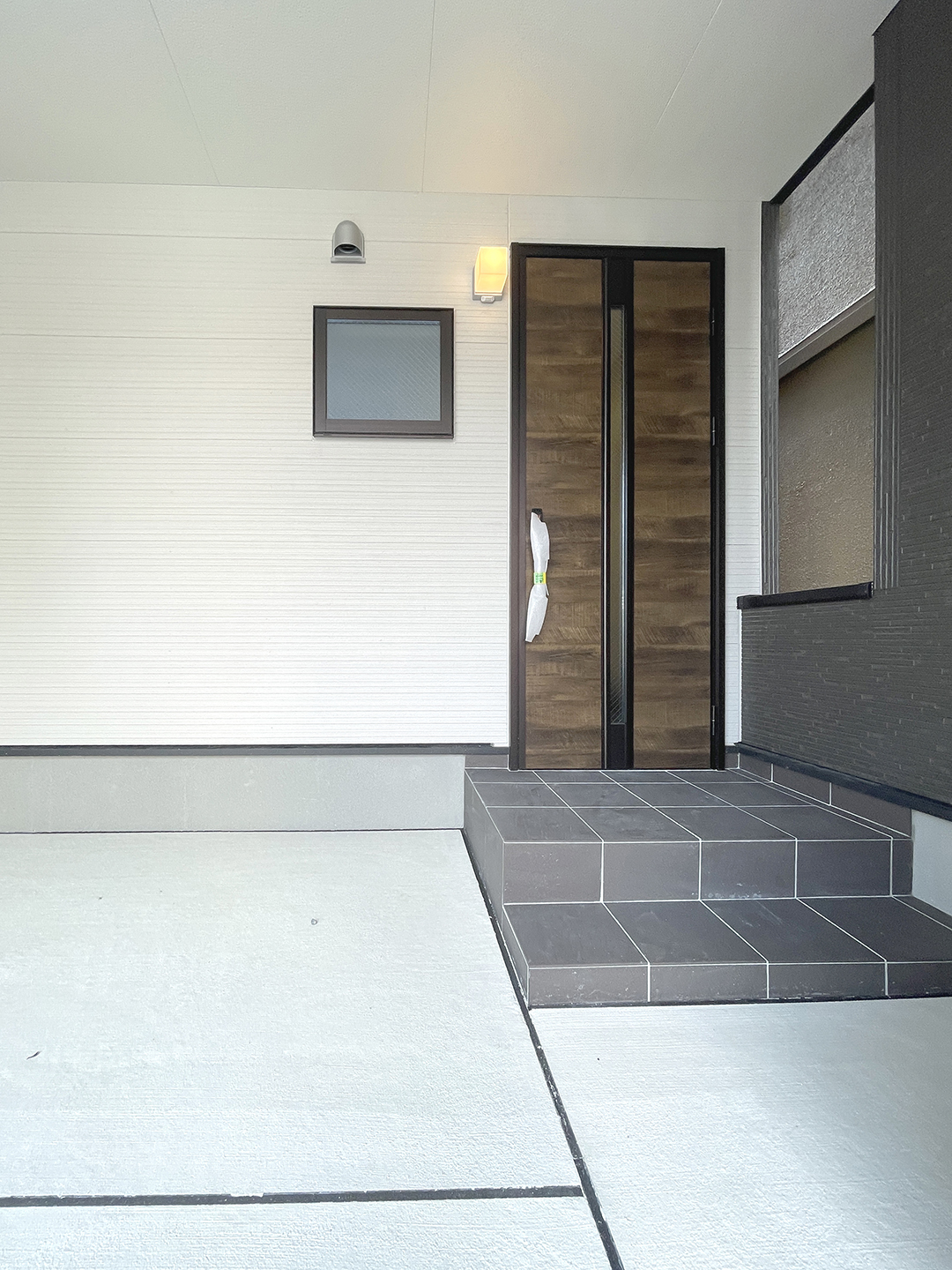 寝屋川市高柳4丁目　1号棟