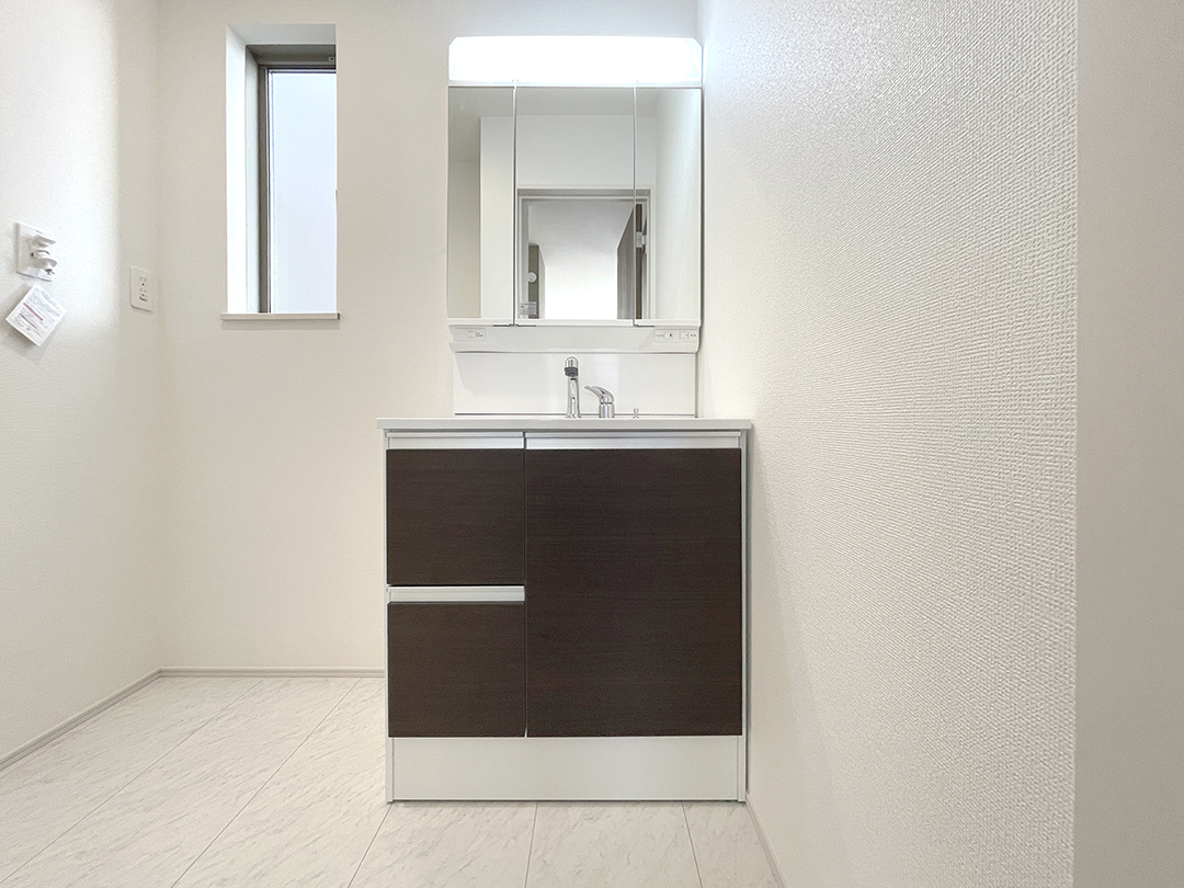 枚方市出口4丁目 859番