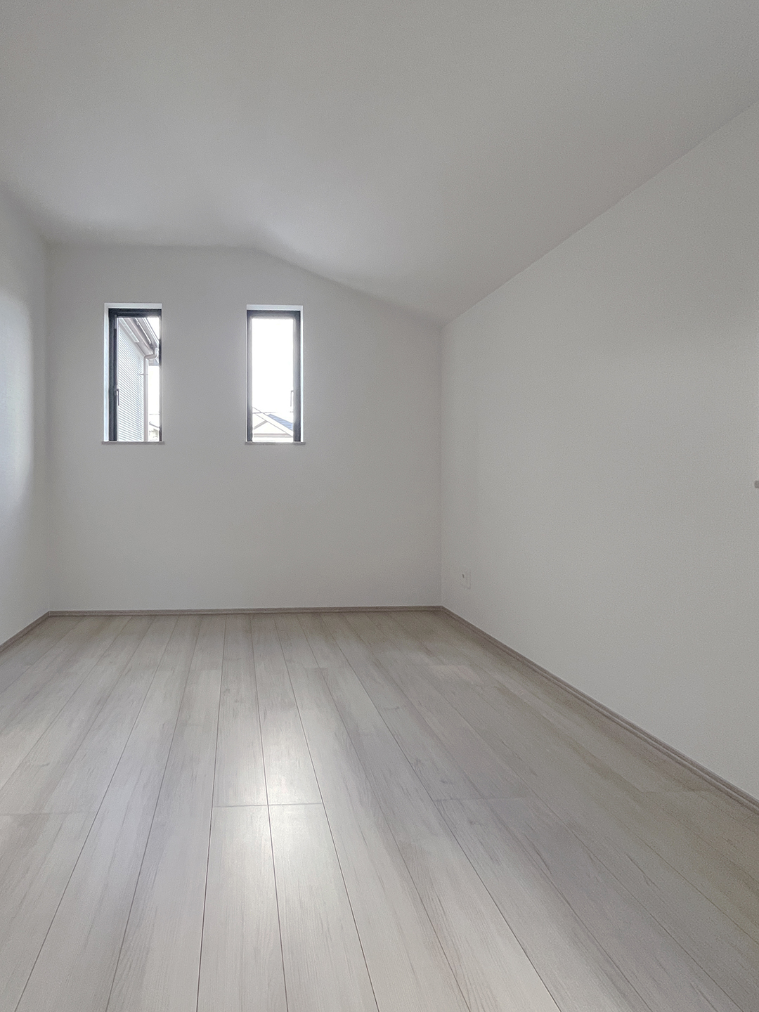 枚方市香里ヶ丘12丁目2725番