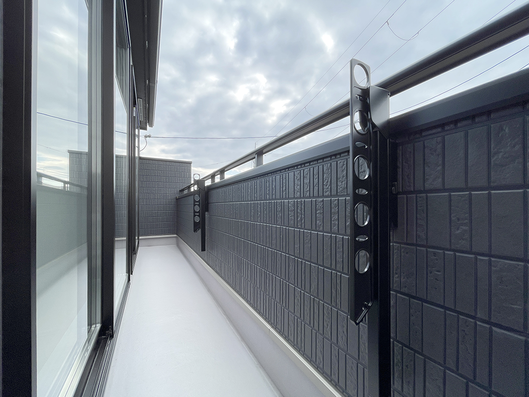 枚方市東香里3丁目　A号棟