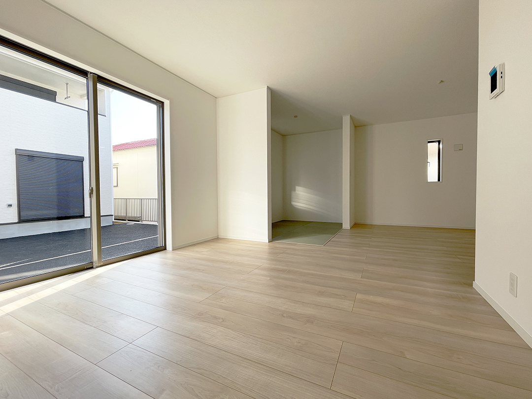 寝屋川市国松町  2号棟