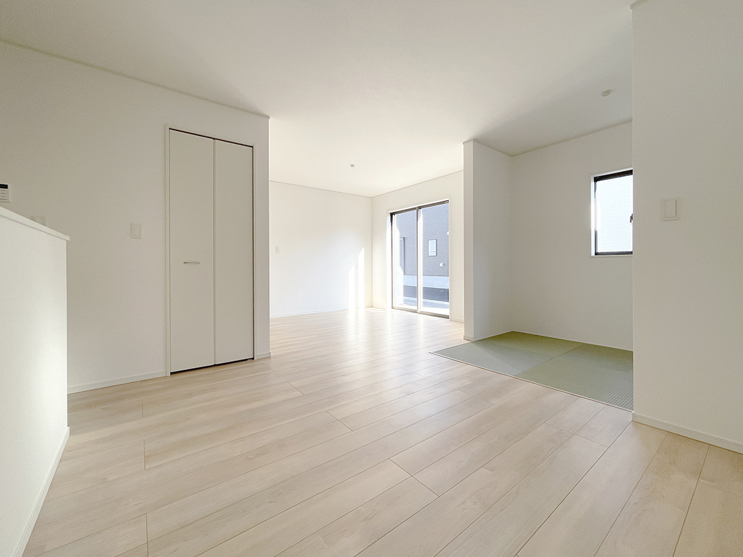 寝屋川市国松町  2号棟