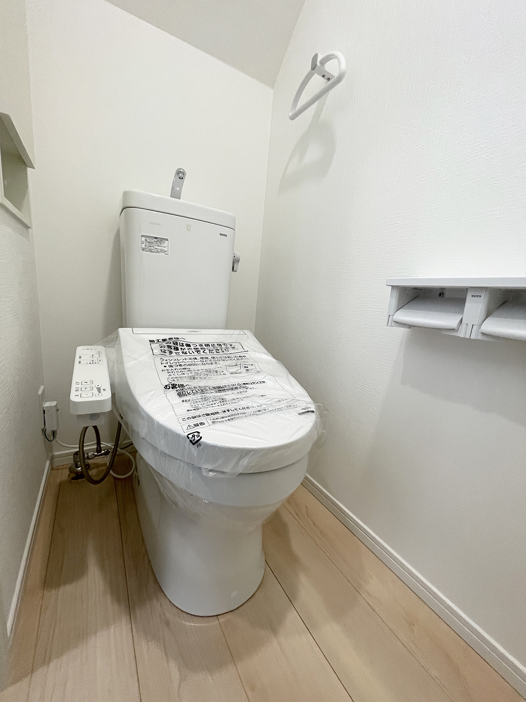 寝屋川市国松町  2号棟