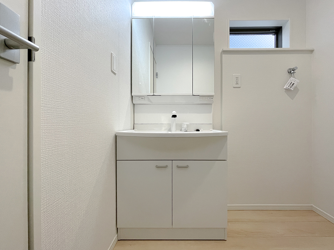 寝屋川市国松町　1号棟