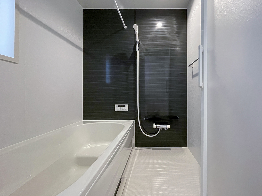 寝屋川市国松町　1号棟